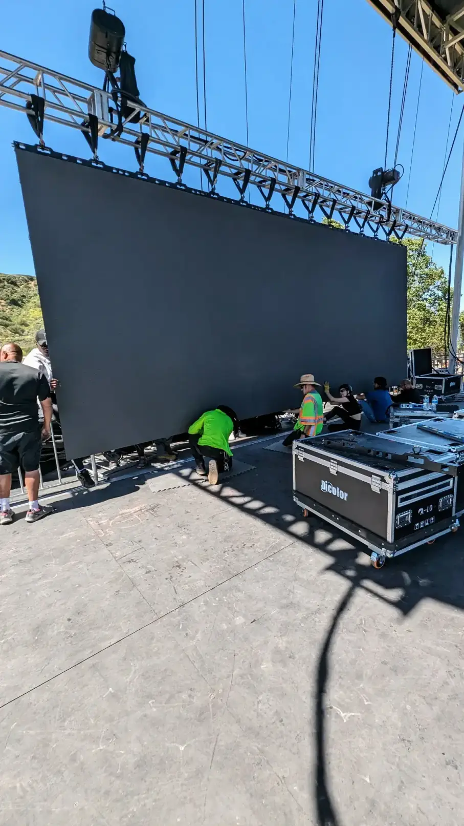 Outdoor LED Video Wall Ground Support Rigging